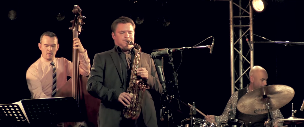 Baptiste Herbin au saxophone en trio